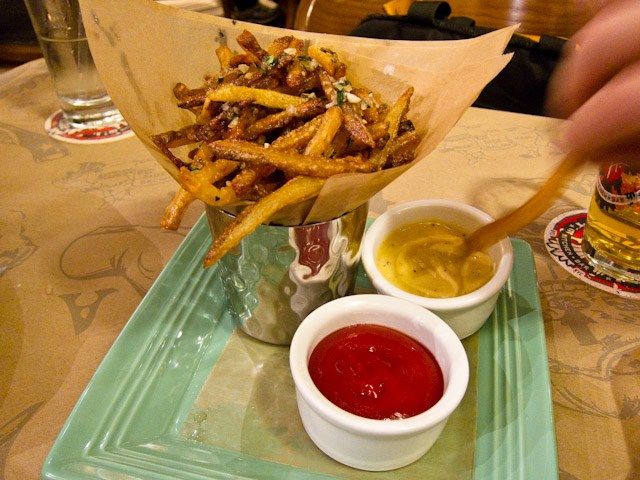 Garlic Fries with Donkey Sauce (the yellow one) 